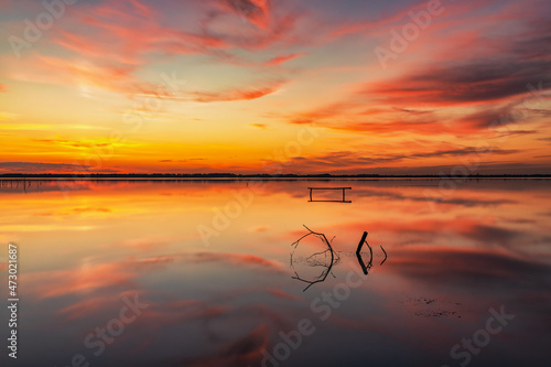 Tramonto sul lago
