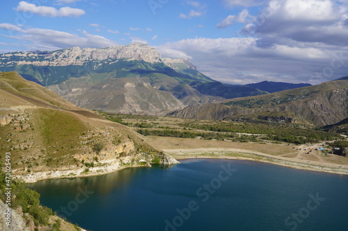 Beautiful lake in the mountains © Сергей Володин