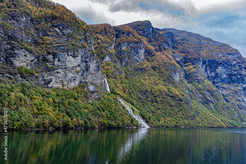 Brudesløret means bridal veil, it is the common name for a waterfall in Norway that flows into the geirangerfjord opposite the Seven Sisters' waterfall