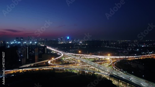 Wallpaper Mural road in city  Torontodigital.ca