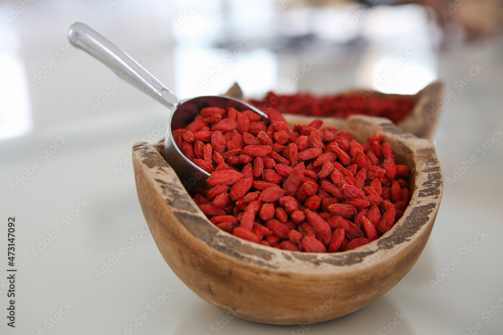 healthy red goji berries
healthy red goji berries