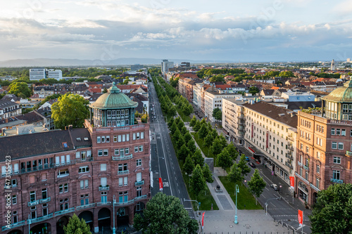 Wasserturm Mannheim Quadrate Stadt Baden-Württemberg zwei Quadrat Luftbild Luft früh am Morgen Sonnenschein