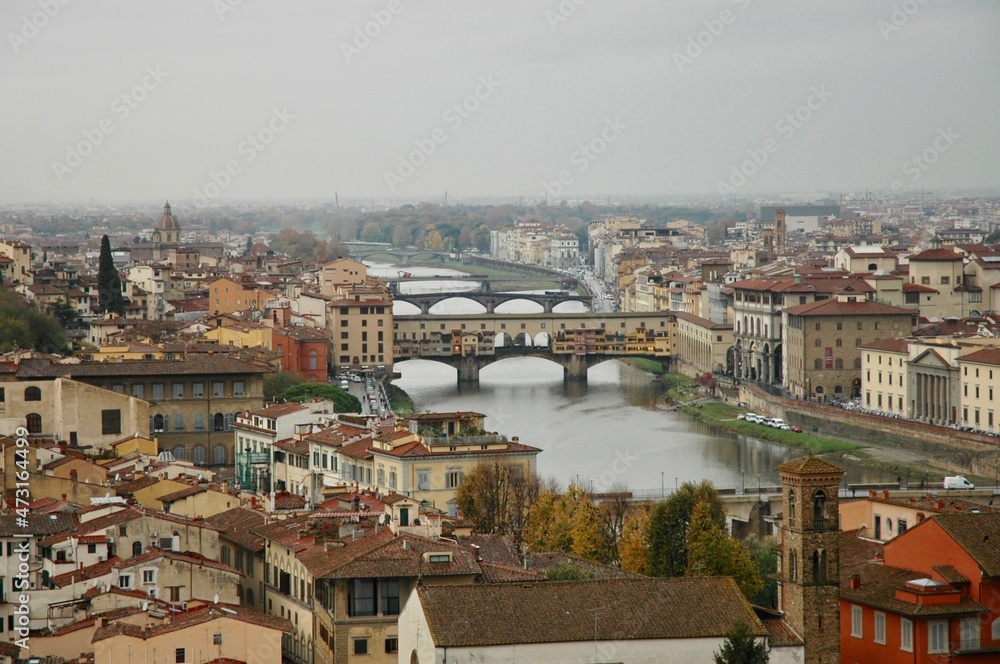 Il ponte Vecchio di Firenze e il fiume Arno visti dal  Piazzale Michelangelo