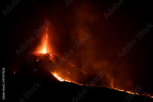 Cumbre Vieja / La Palma (Canary Islands) 2021/10/24. Night view of the main cone of the Cumbre Vieja volcano eruption.