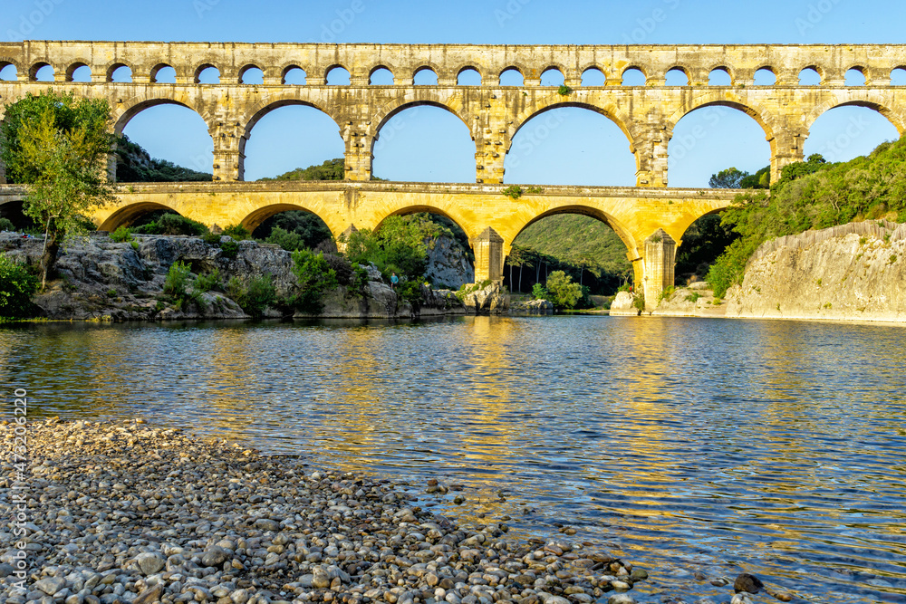 Pont du Gard aqueduct