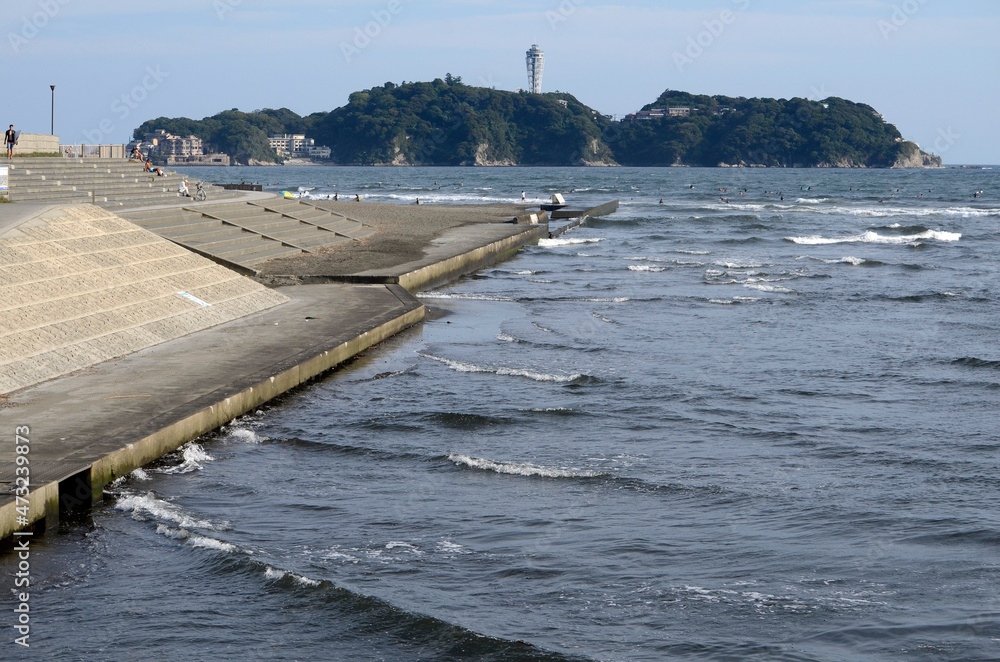 湘南の海と江の島 湘南の海と江の島