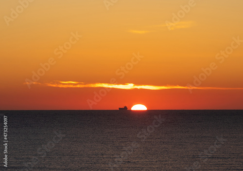 a beautiful sunrise at the seaside © sebi_2569