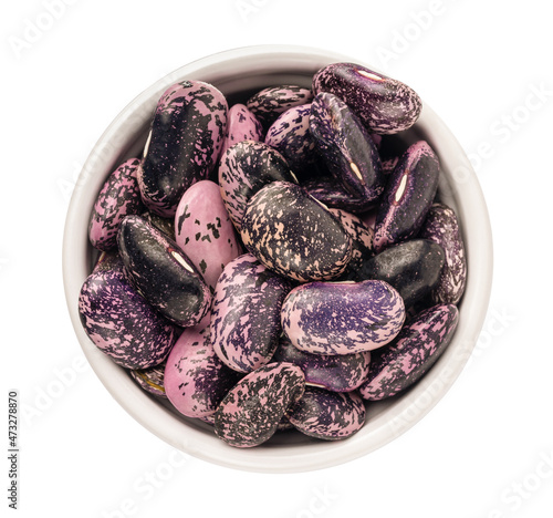 Foto Runner beans in a bowl isolated on white background.