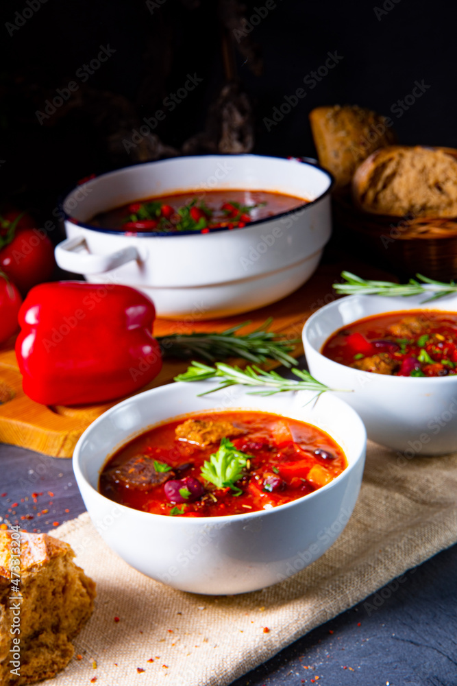 Spicy Mexican style beef with beans Spicy Mexican style beef with beans