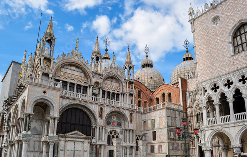 Saint Mark's Basilica (Basilica di San Marco) in Venice, Italy © Mistervlad
