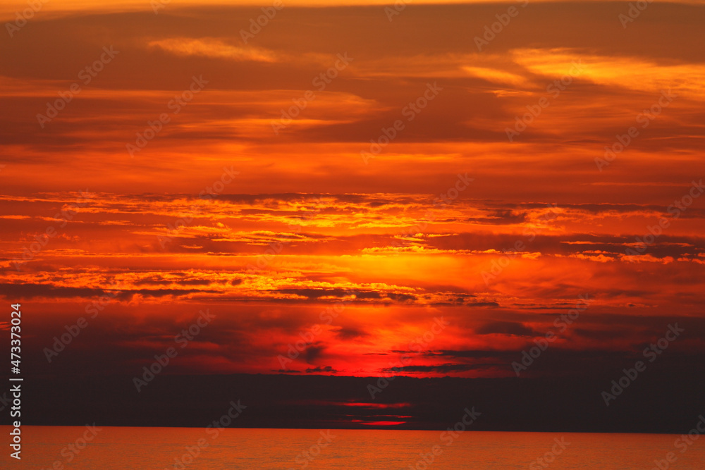 Sonnenaufgang über dem Ionischen Meer