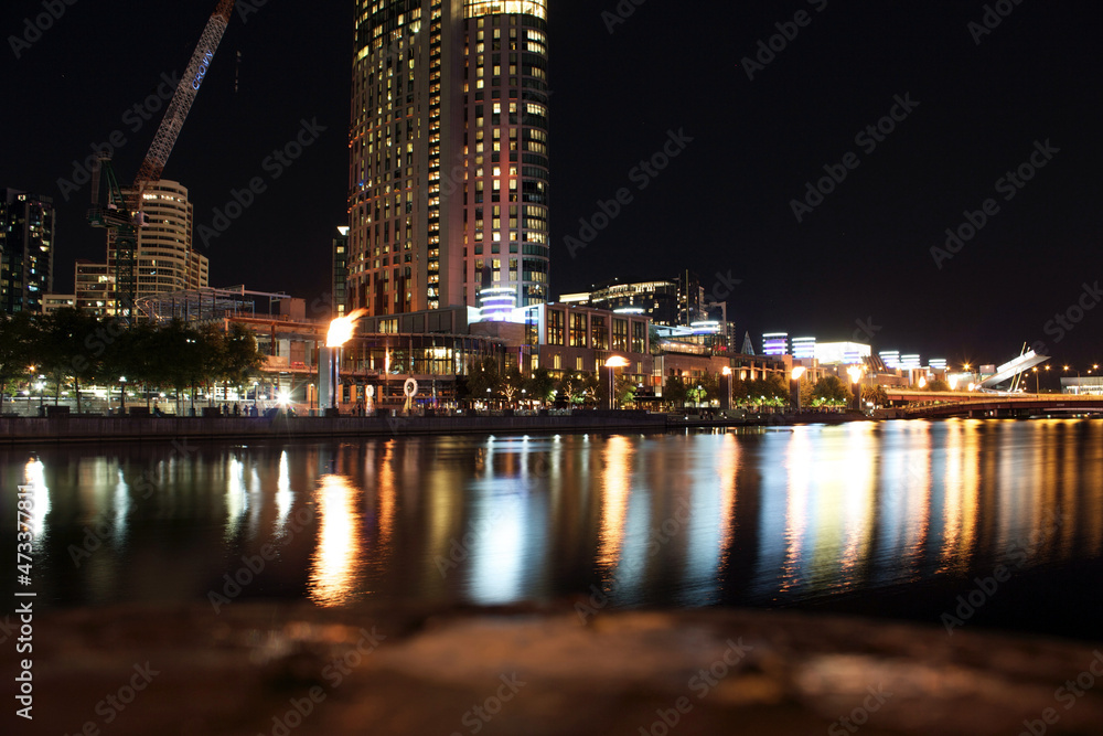 Obraz premium city skyline at night