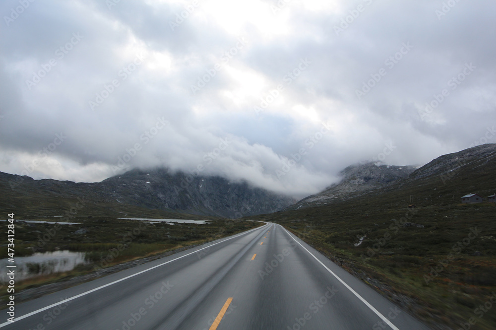 Fototapeta premium Road Trip Norwegen