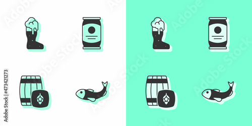Set Dried fish, Boot beer glass, Wooden barrel and Beer can icon. Vector