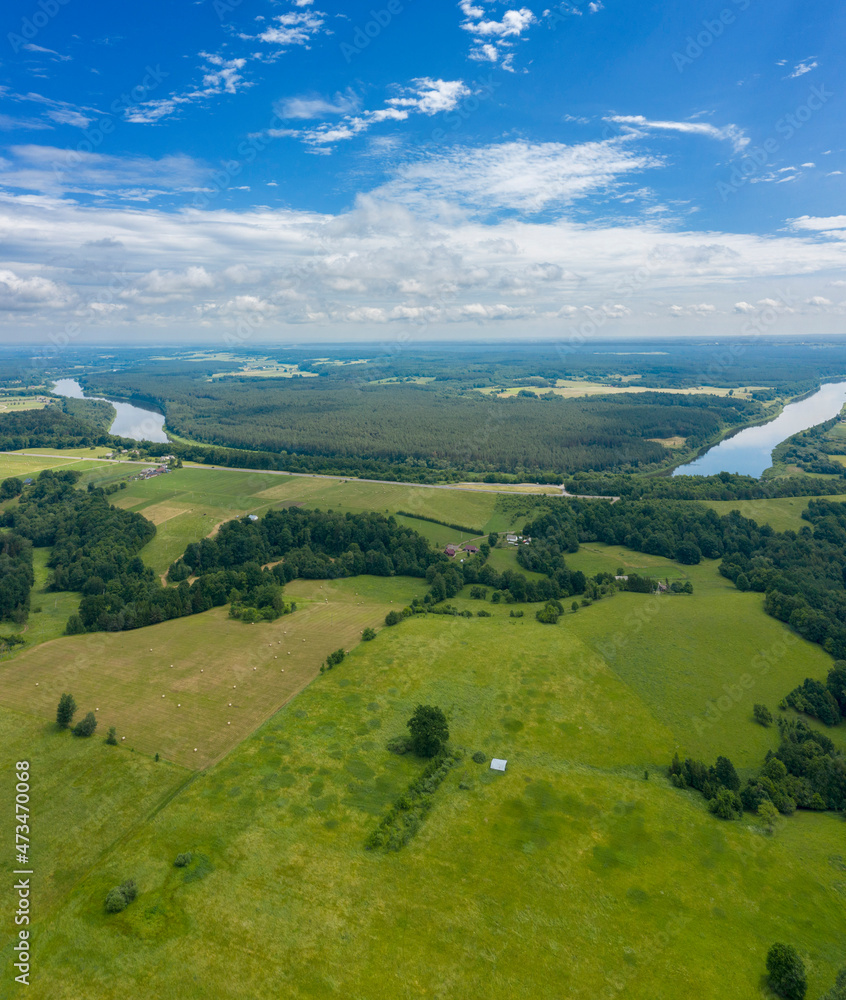Nemunas in Lithuania running his loop in Dzukija Nemunas in Lithuania running his loop in Dzukija