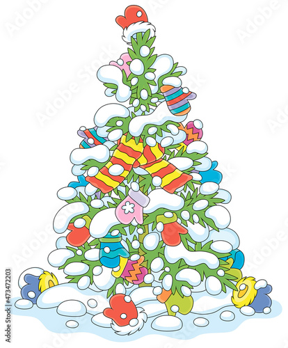 Snowy green Christmas fir t...