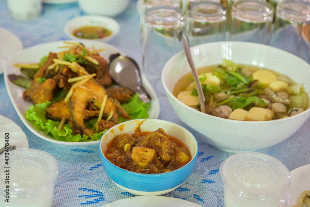 The dinner set was arranged on the ready-to-eat table. Select the focus and blur according to the lens character. The dinner set was arranged on the ready-to-eat table. Select the focus and blur according to the lens character.