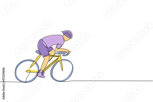 One single line drawing of young energetic man bicycle racer improve his speed at training session vector illustration. Racing cyclist concept. Continuous line draw design for cycling event banner