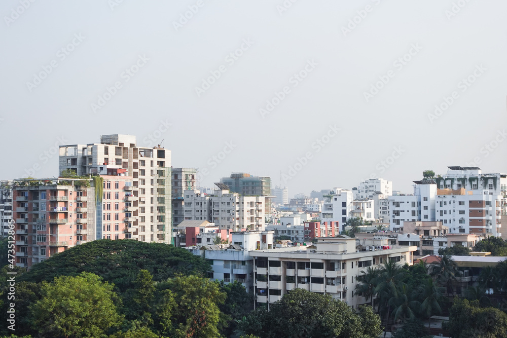 Fototapeta premium dhaka city buildings at sunny day 