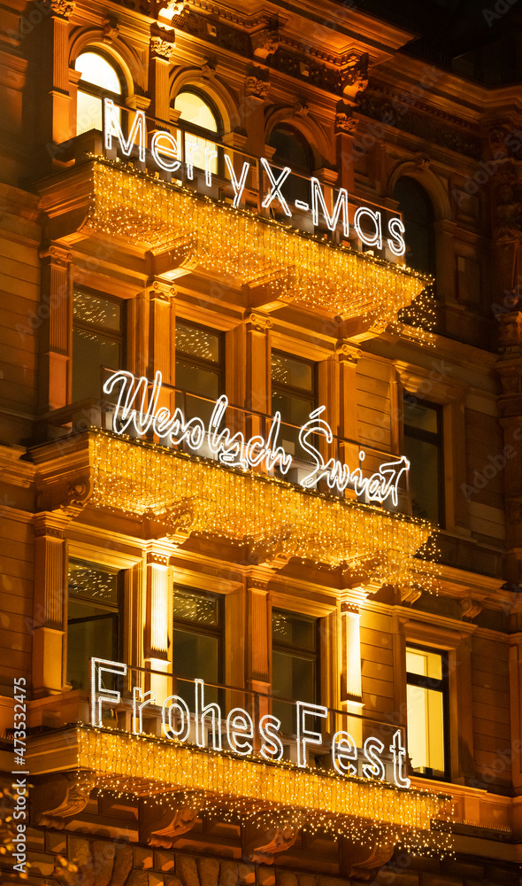 Weihnachtsbeleuchtung verschiedene Sprachen für Weihnachtsgrüße am