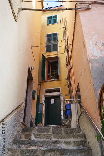 Entrance of a house in the village of Riomaggiore, Cinque Terre, Italy © sansa55