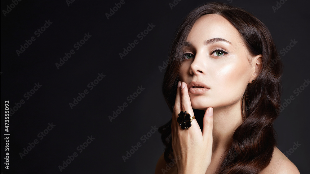 Beautiful woman in Jewellery. sexy girl with jewelry Beautiful woman in Jewellery. sexy girl with jewelry