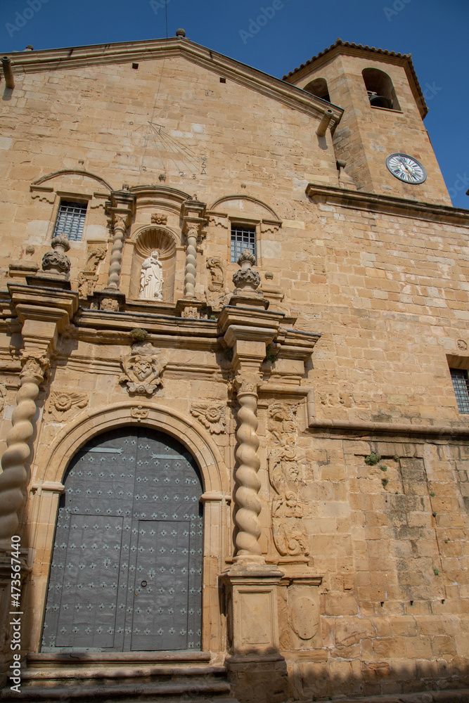 Fototapeta premium Church Facade in Beceite, Aragon