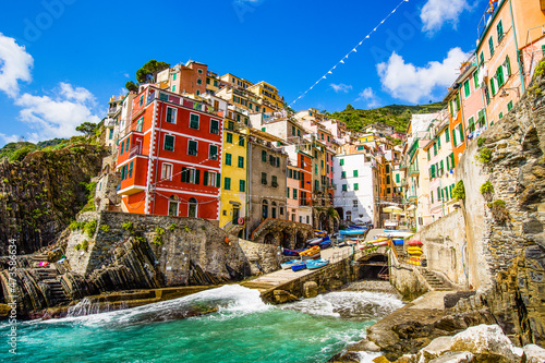 Obraz na płótnie Beautiful Italian fishing village -Riomaggiore- Italy(cinque terre- UNESCO World Heritage Site) w salonie