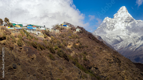 View point on the way to Everest, Himalayas, Nepal