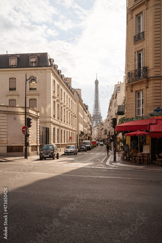 Parisian Street. Eiffel Tower photo