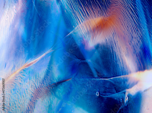 Closeup macro intricate patterns glass flower vase