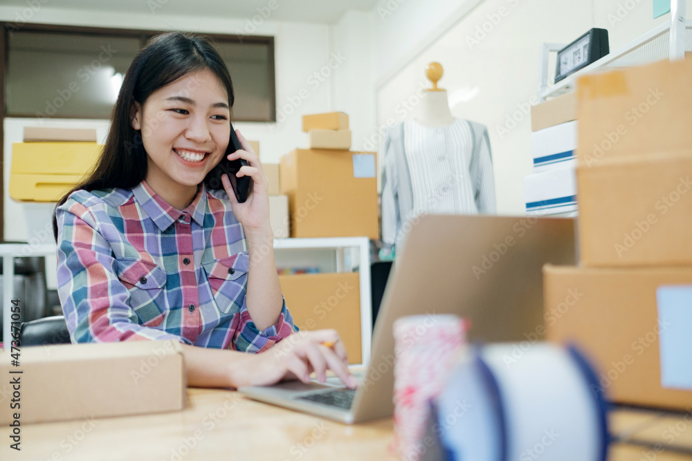 Always keep contact with customer. Always keep contact with customer.