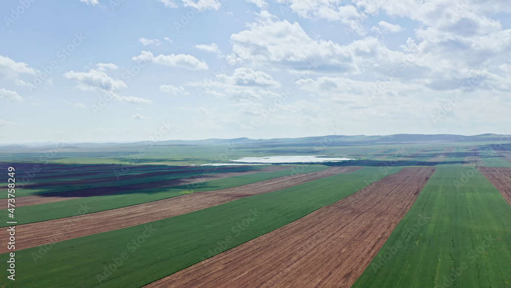 Obraz premium Lakes Shira and Bele, Beautiful lakes of Siberia, Khakassia, Russia