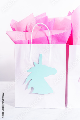 Unicorn Birthday Party favors © arinahabich
