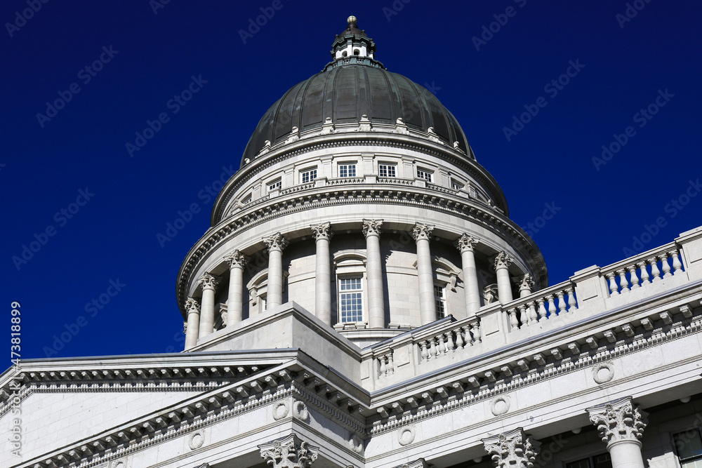 Fototapeta premium Utah State Capitol Building in Salt Lake City