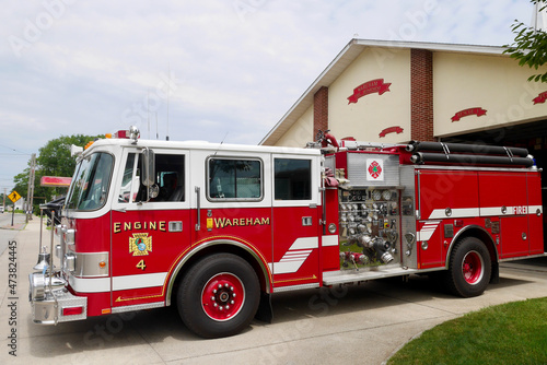 Canvastavla Fire engine at Wareham fire station. Massachusetts, USA: