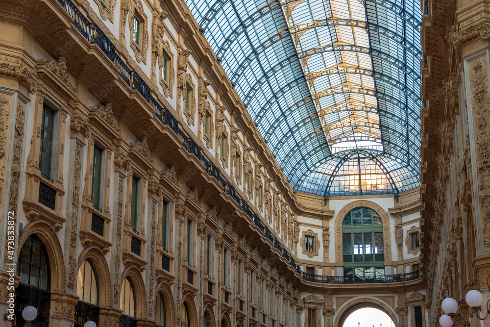 Milan: Gallery for Vittorio Emanuele II