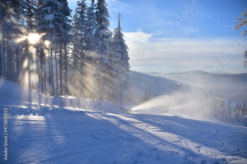 Fototapeta Naklejka Na Ścianę i Meble -  Skrzyczne Peak, Beskidy Mountains, Poland, winter, snow,