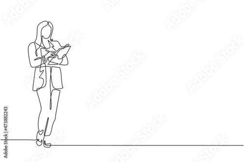Continuous one line drawing female office secretary writing with clipboard. Smart woman in elegant wear, assisting in paper work. Business workwear trend, city fashion. Single line draw design vector