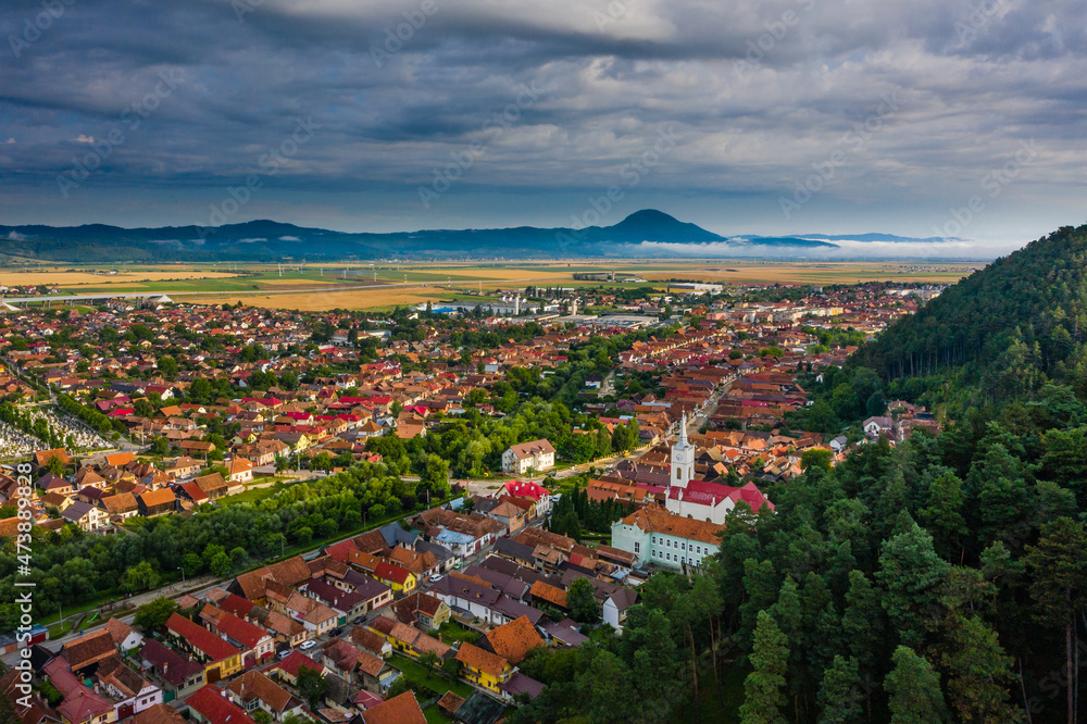Fototapeta premium summer flight over the city