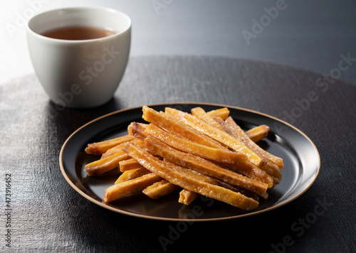 Imokempi placed on a wooden background