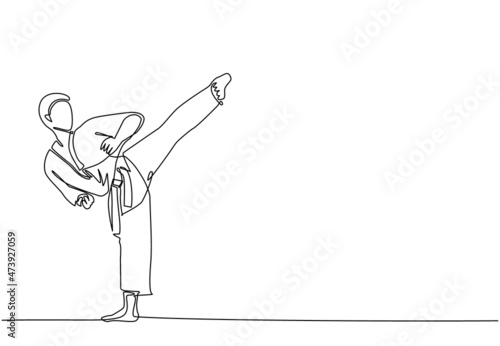 Continuous one line drawing young sporty taekwondo man doing kick pose in fight uniform with belt exercising martial art at gym. Healthy sport lifestyle concept. Single line draw design vector graphic