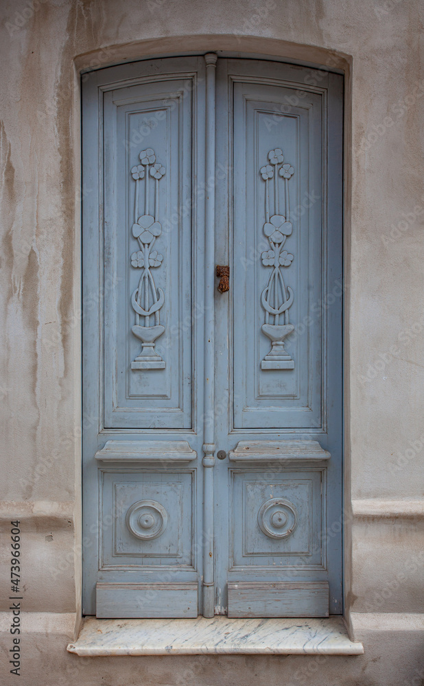 Italian old wooden door - art déco/liberty style Italian old wooden door - art déco/liberty style
