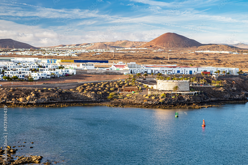 Fototapeta premium Panoramic photograph of the city of Arrecife on the island of Lanzarote, Canary Islands, Spain