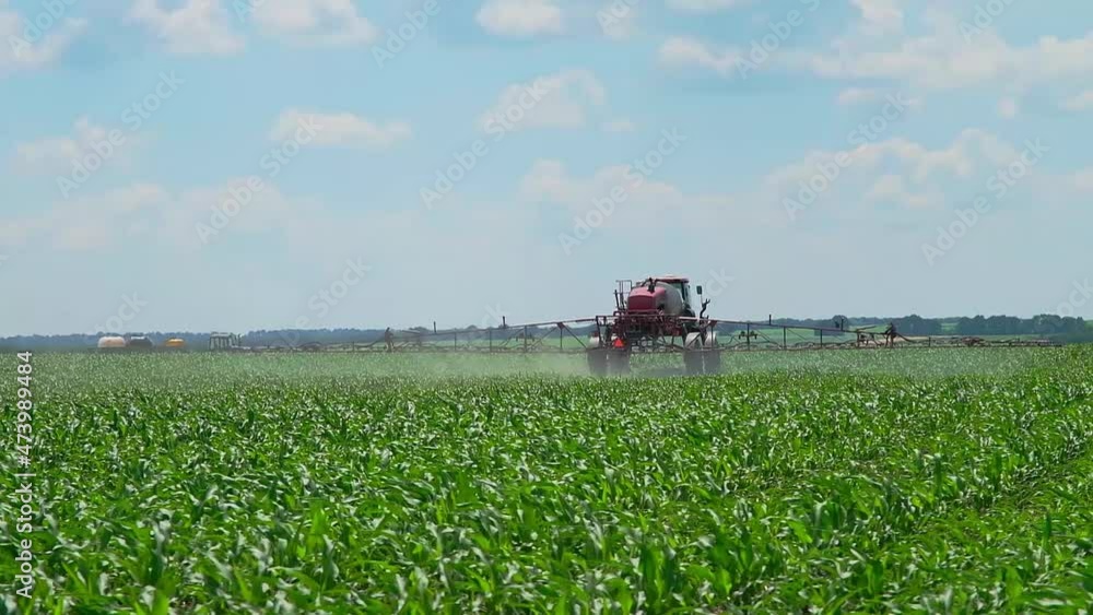 self-propelled sprayer applies crop protection products to corn self-propelled sprayer applies crop protection products to corn