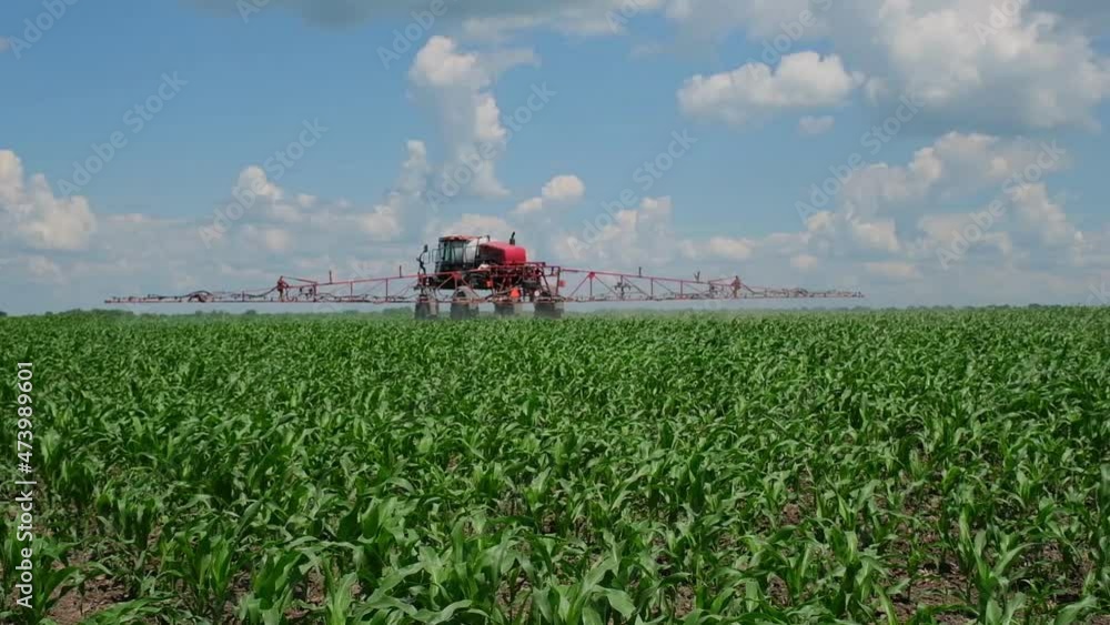 self-propelled sprayer applies crop protection products to corn self-propelled sprayer applies crop protection products to corn