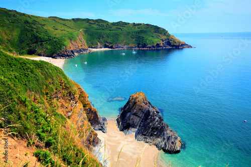 Fotografie Lantic Bay Cornwall England beautiful UK secluded beach with blue turquoise sea