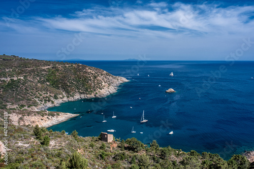 Isola d'Elba, paesaggio marino © scabrn