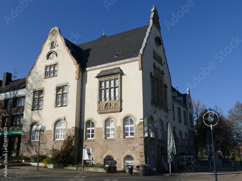 Historic town hall in the Dortmund suburb of Aplerbeck  Dortmund  North Rhine-Westphalia  Germany Historisches Rathaus im Dortmunder Vorort Aplerbeck  Dortmund  Nordrhein-Westfalen  Deutschland 