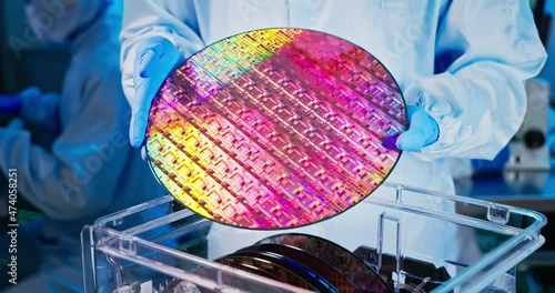 technician with wafer